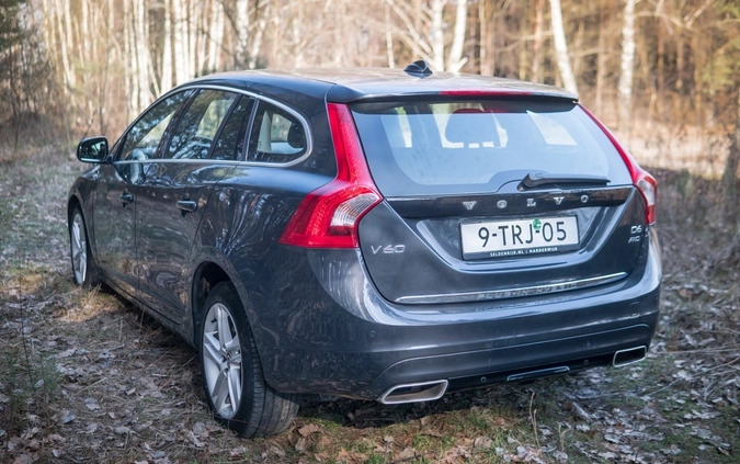 Volvo V60 cena 51800 przebieg: 351507, rok produkcji 2014 z Warszawa małe 631